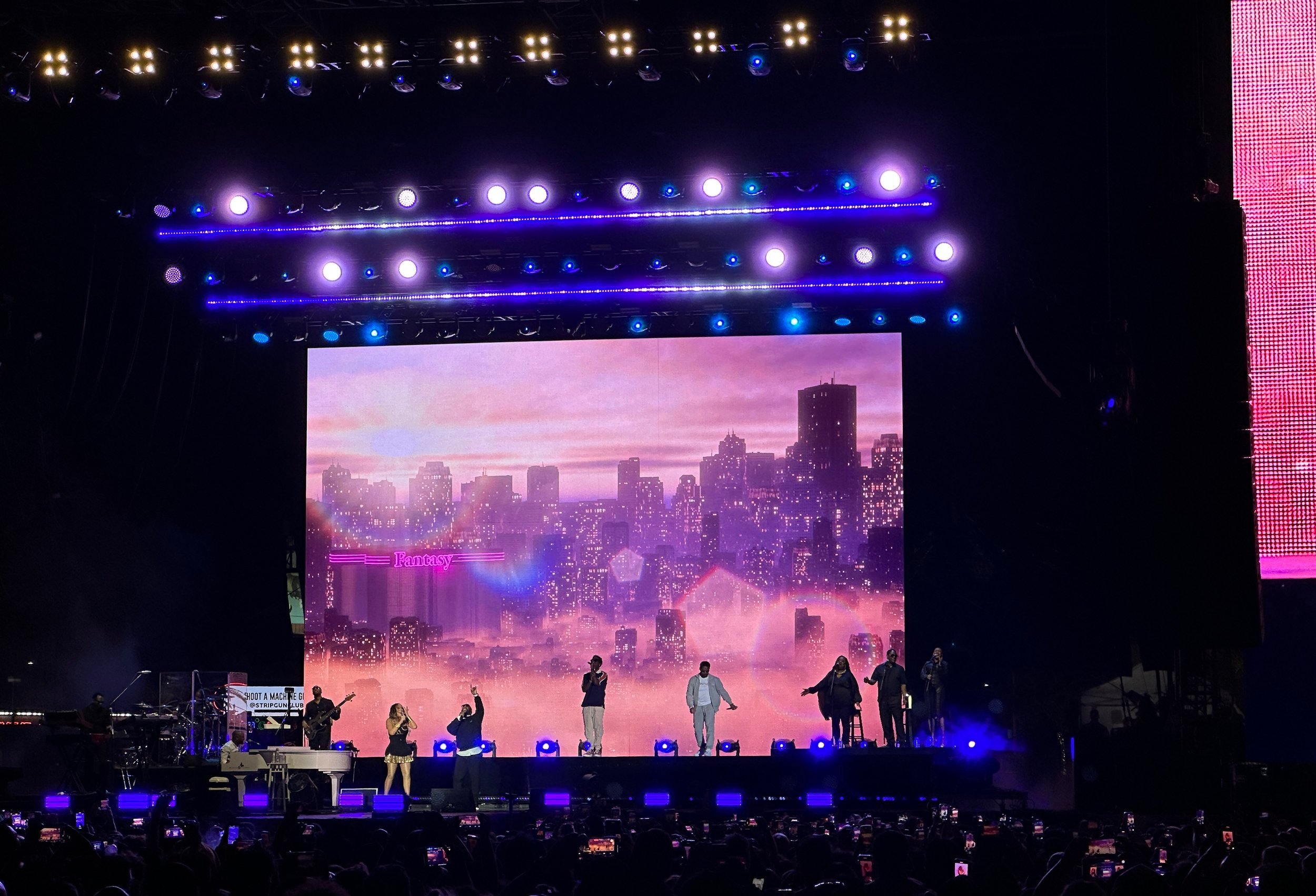 Mariah Carey: Lovers & Friends - image 2